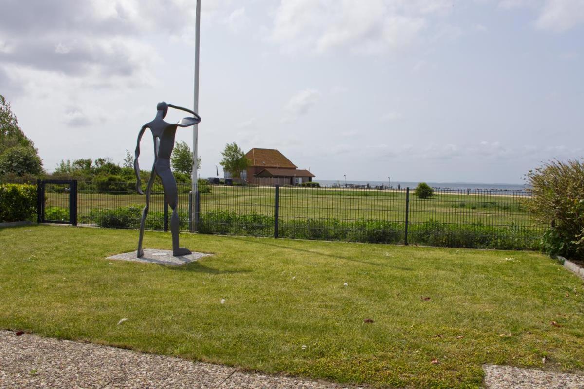 Inselblume 82 - Bungalow Am Suedstrand Mit Meerblick Burgtiefe auf Fehmarn Dış mekan fotoğraf